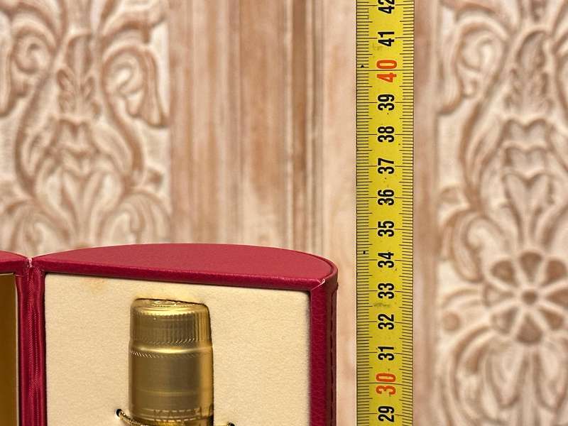 Kavalan Limited Edition No 375 of 436 Sherry Cask Strength in Collectors Display Case