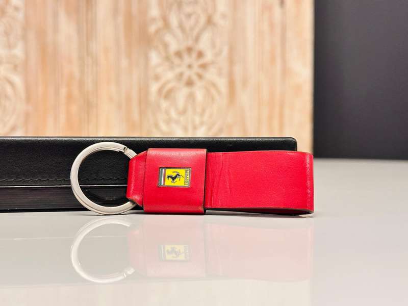 Ferrari Genuine Keyring - Leather with Prancing Horse