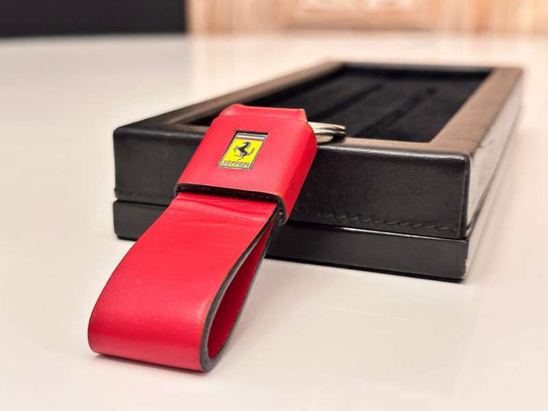 Ferrari Genuine Keyring - Leather with Prancing Horse