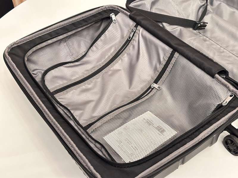 Samsonite Varro Expandable Carry on Luggage