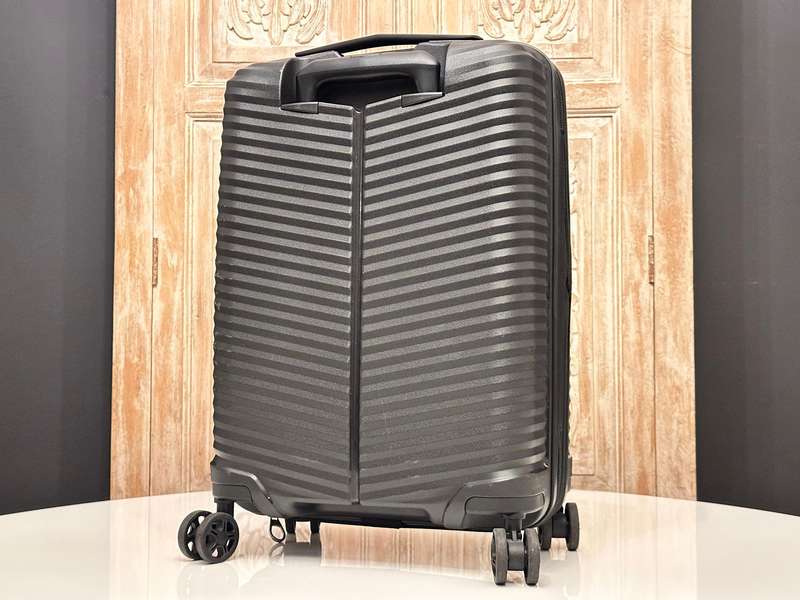 Samsonite Varro Expandable Carry on Luggage