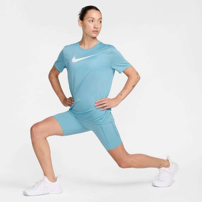 NIKE Exclusive Ladies Dri-Fit Shirt