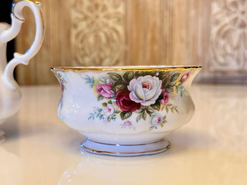 Royal Albert Milk & Sugar Set