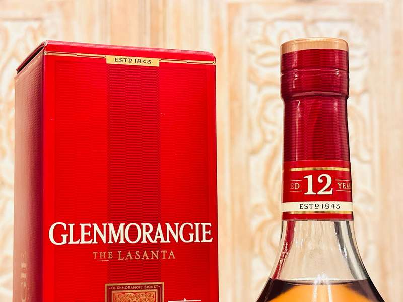 Glenmorangie 12 Year Signature - Old Bottling Whisky in Original Box