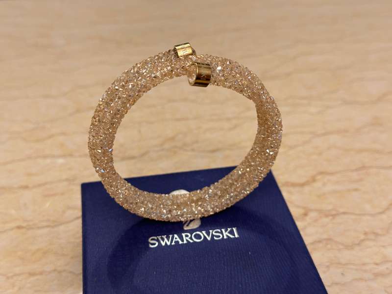 SWAROVSKI Statement Bangle
