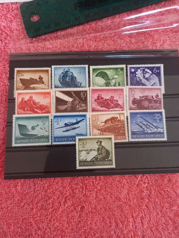 A Wehrmacht Set, MNH