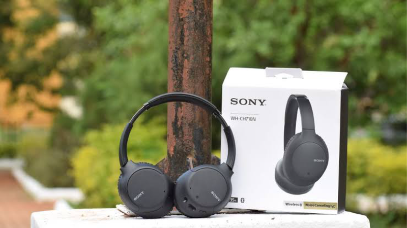 Sony WH-CH710N Wireless Noise Cancelling Headphones  With Box  No Charger