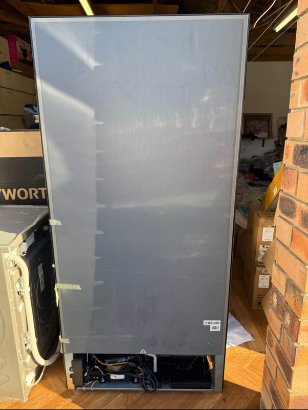 Hisense 500L Bottom-Mount Fridge Freezer  H630BSB-WD (Brand New, Small Dent)