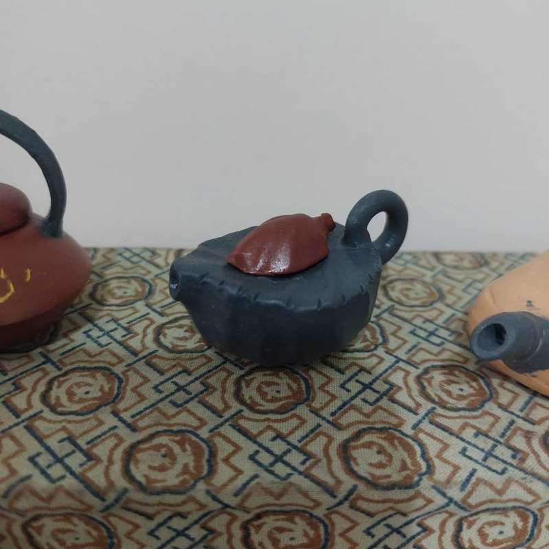 4 Mini Vintage Chinese Clay Teapots