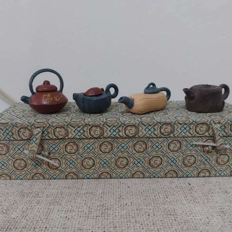 4 Mini Vintage Chinese Clay Teapots