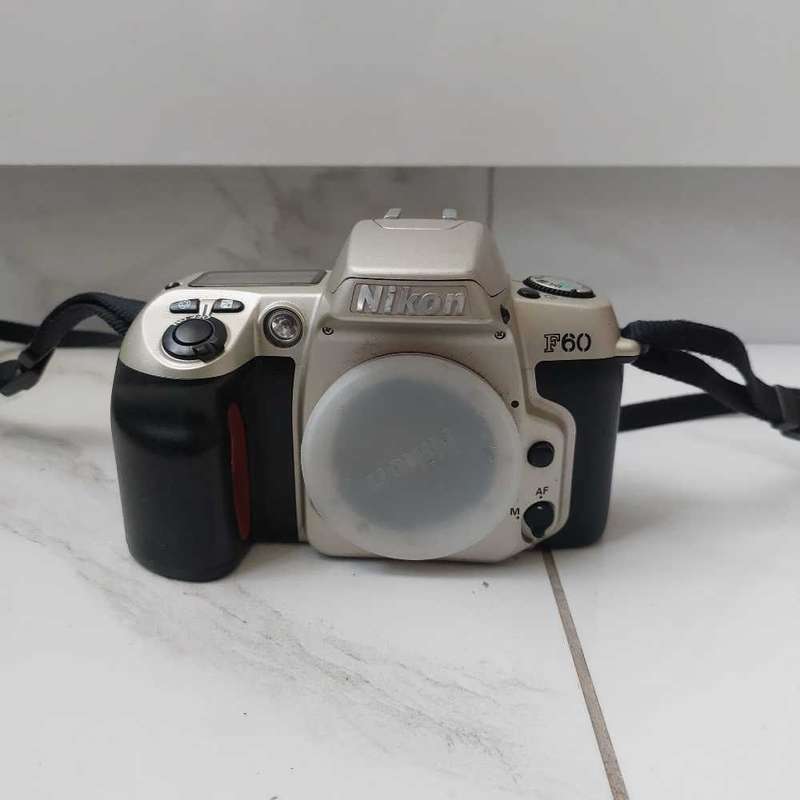 Nikon F60 35mm SLR Film Camera