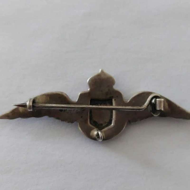 World War II 1939 - 1945  Sterling Silver SAAF navigators pin