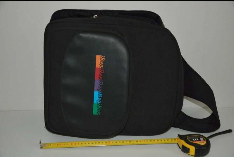 Vintage iBag (Apple)