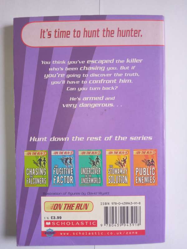 Hunting the Hunter - On The Run 6 by Gordon Korman -2007