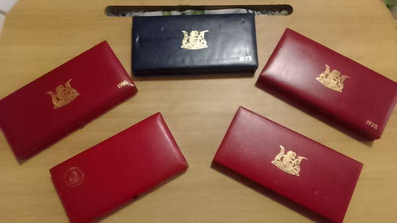 5x Partial Proof sets 1977-1985