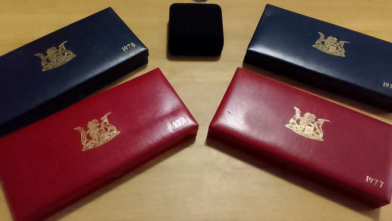4x Partial Proof sets 1977-1978 and Mandela half dollar