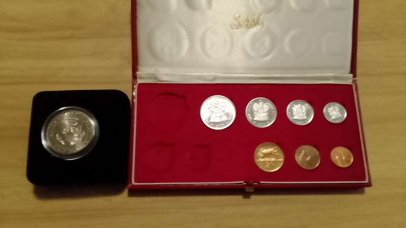 4x Partial Proof sets 1977-1978 and Mandela half dollar