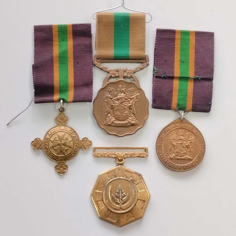 Medal Combo with Ribbons #M0047
