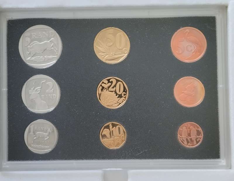 2002 South African Proof Coin Set with box #C0141