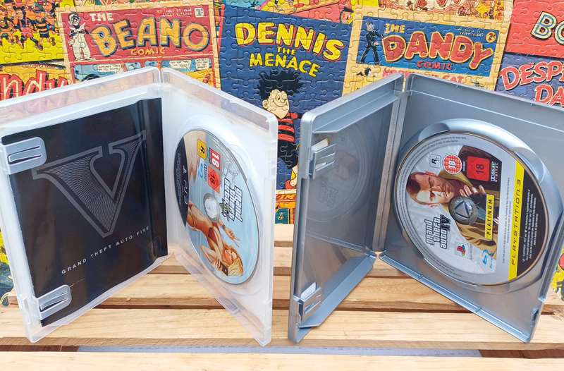 Grand Theft Auto IV + V Bundle (Ps3)