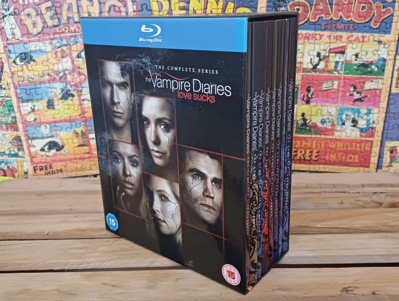 Vampire Diaries - Complete Series (Blu ray)