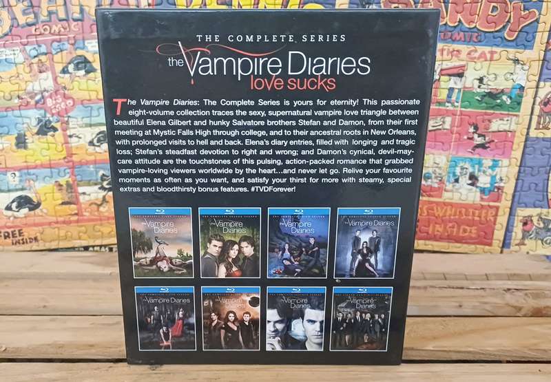Vampire Diaries - Complete Series (Blu ray)