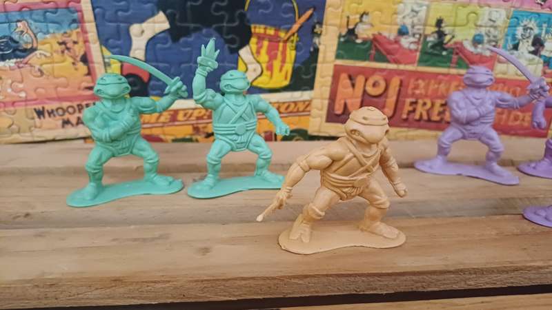 1980's Unmarked Toy Soldier Teenage Mutant Ninja Turtles