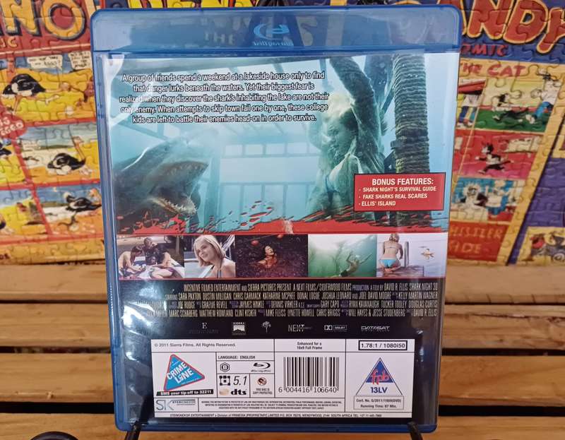 Shark Night (Blu ray)