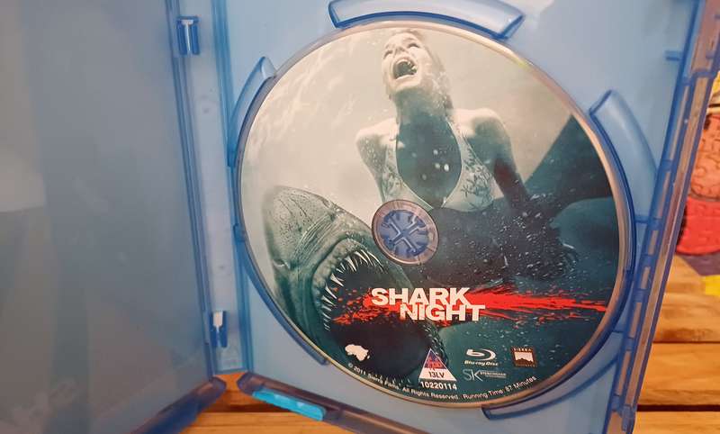 Shark Night (Blu ray)