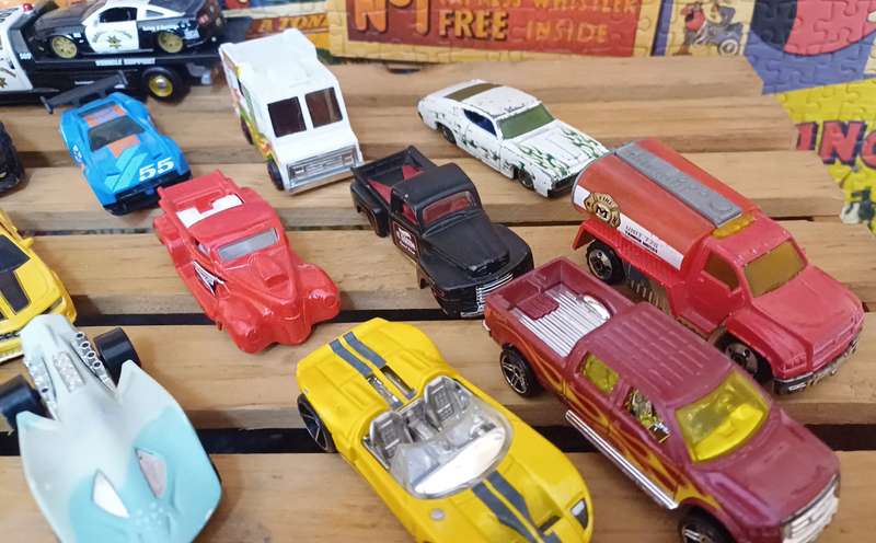 Bundle of Die Cast Cars