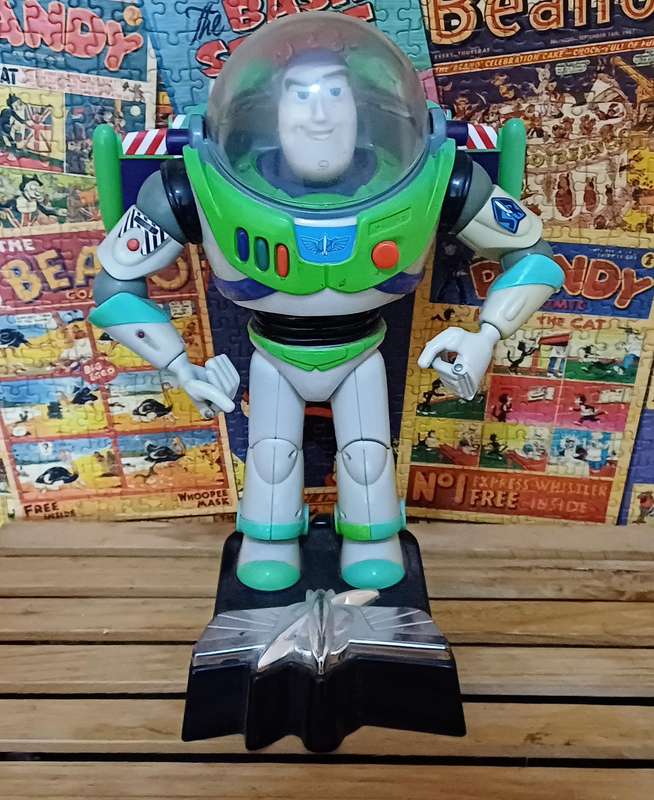 Vintage Disney Thinkway Talking Toy Story Buzz Lightyear With Stand