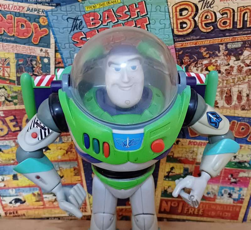 Vintage Disney Thinkway Talking Toy Story Buzz Lightyear With Stand