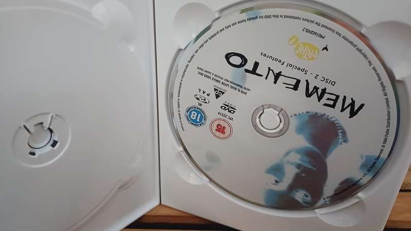Memento (3 Disc DVD)