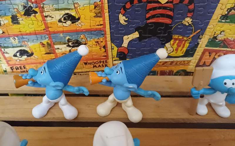 Bundle of Smurfs