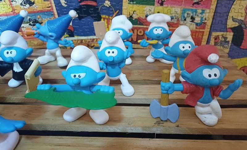 Bundle of Smurfs