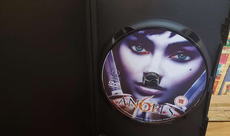 6 Angels (DVD)
