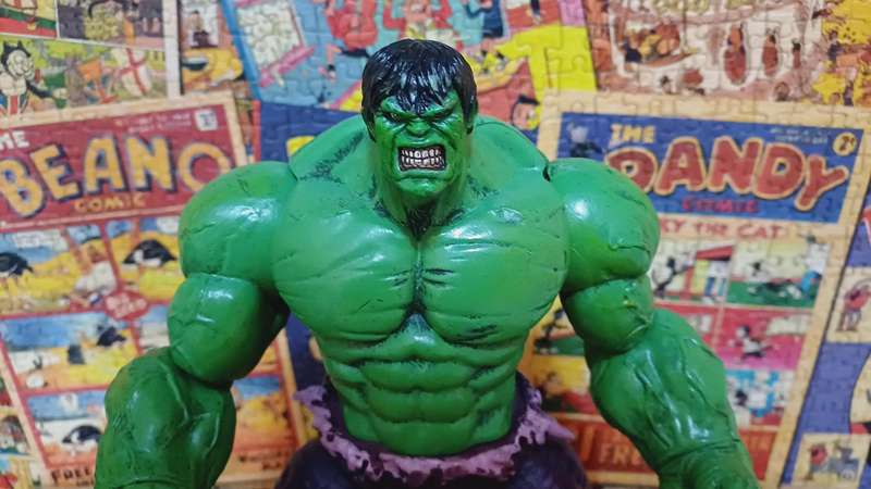 Marvel Diamond Comic Select The Incredible Hulk