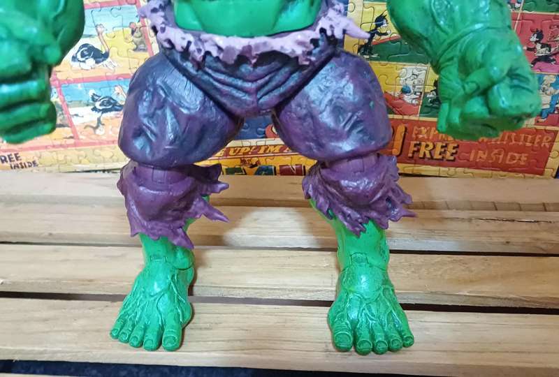 Marvel Diamond Comic Select The Incredible Hulk
