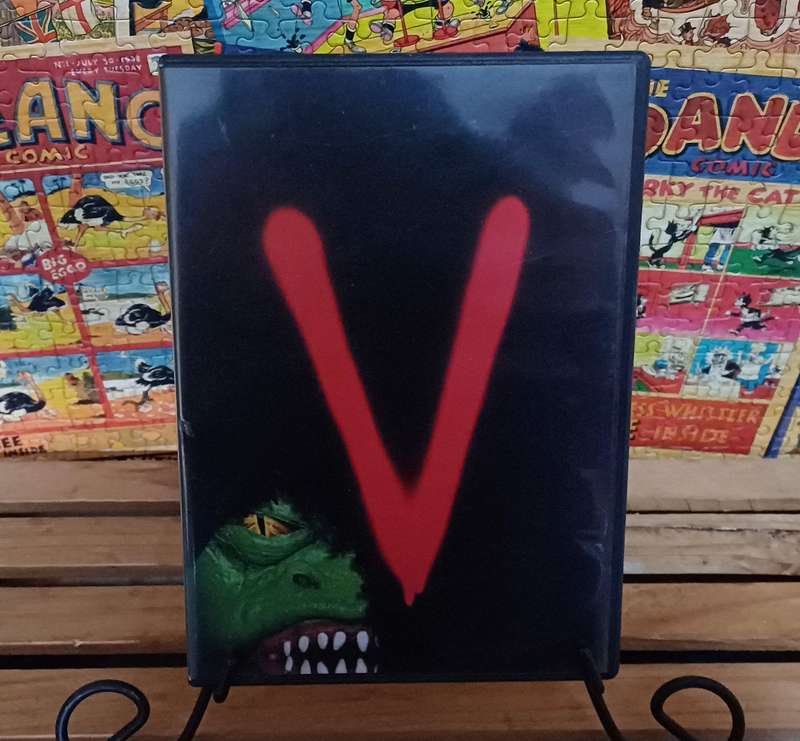 V: The Complete Collection