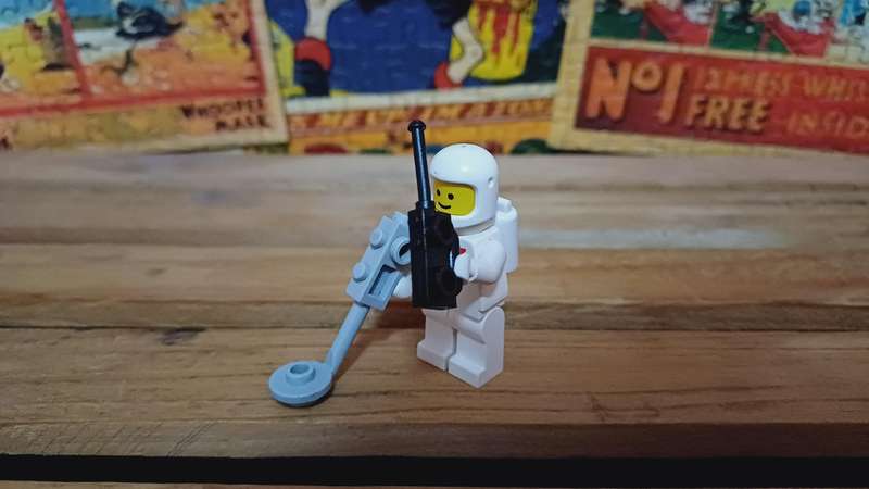 LEGO Classic White Space Man Minifigure