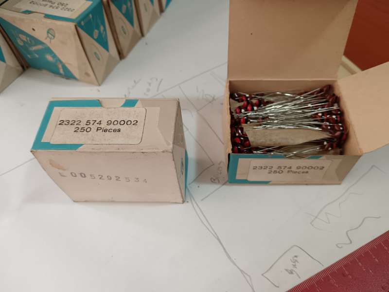 Voltage Dependent Resistor (VDR) E295ZZ/02 Pack of 250 (NOS)