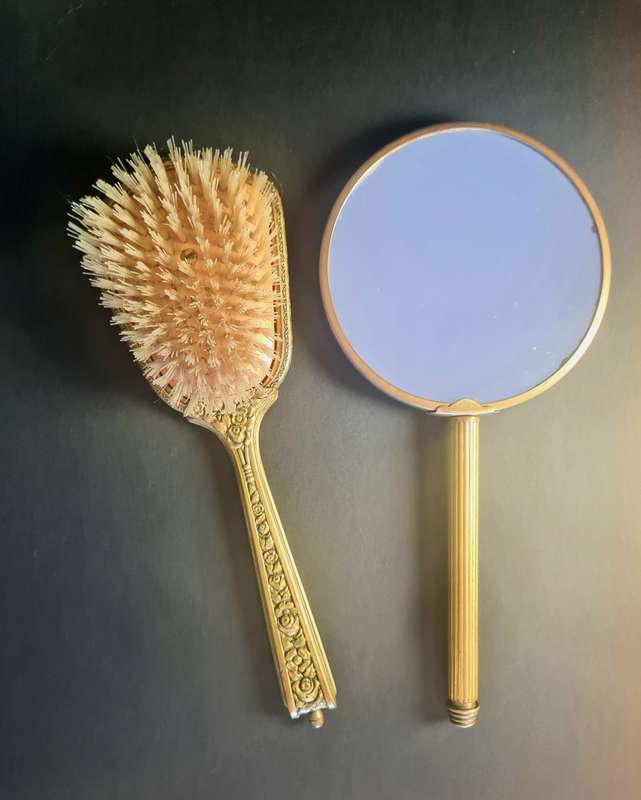 Vintage hairbrush and mirror, two sided, magnifier.