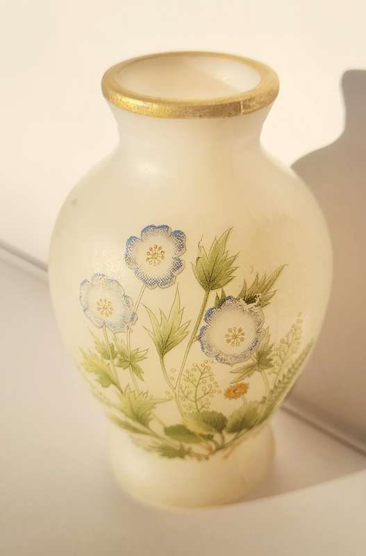 Miniature vase