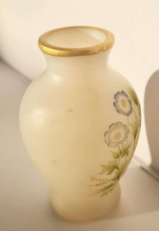Miniature vase
