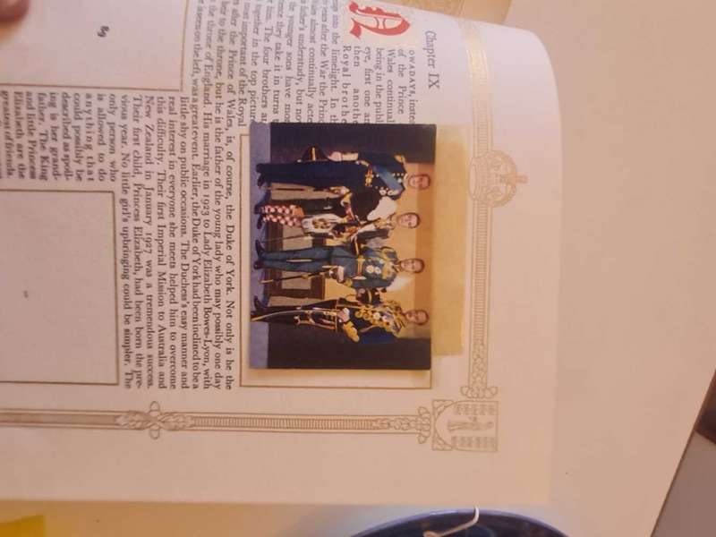 King George V cigarette book