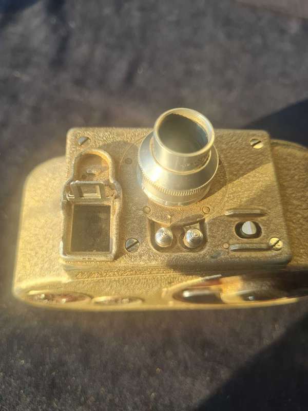 Bell & Howell, sportster. Movie camera.