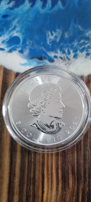 2021 1oz Canadian Maple