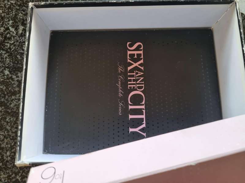 Sex And The City - The Complete Series (Seasons 1-6) DVD Box Set