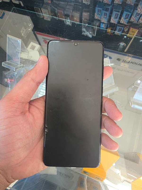 SAMSUNG S20+