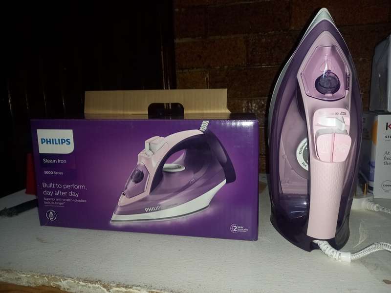 Philips Steam Iron 5000 Series - DST5020